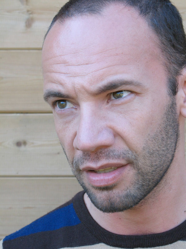 Toni Báez actor