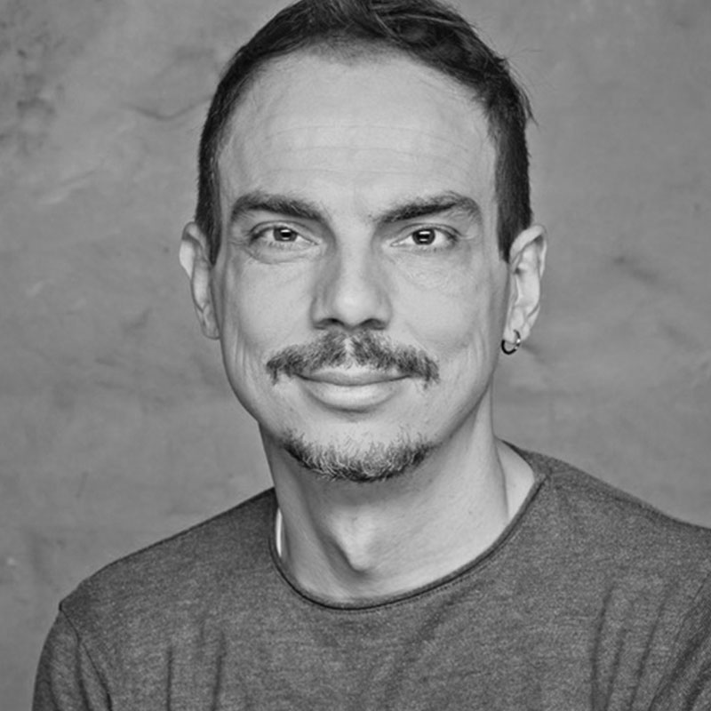 Alberto Conejero director y guionista