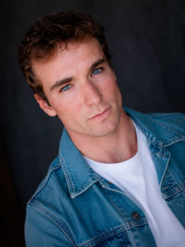 Kalani Mora actor